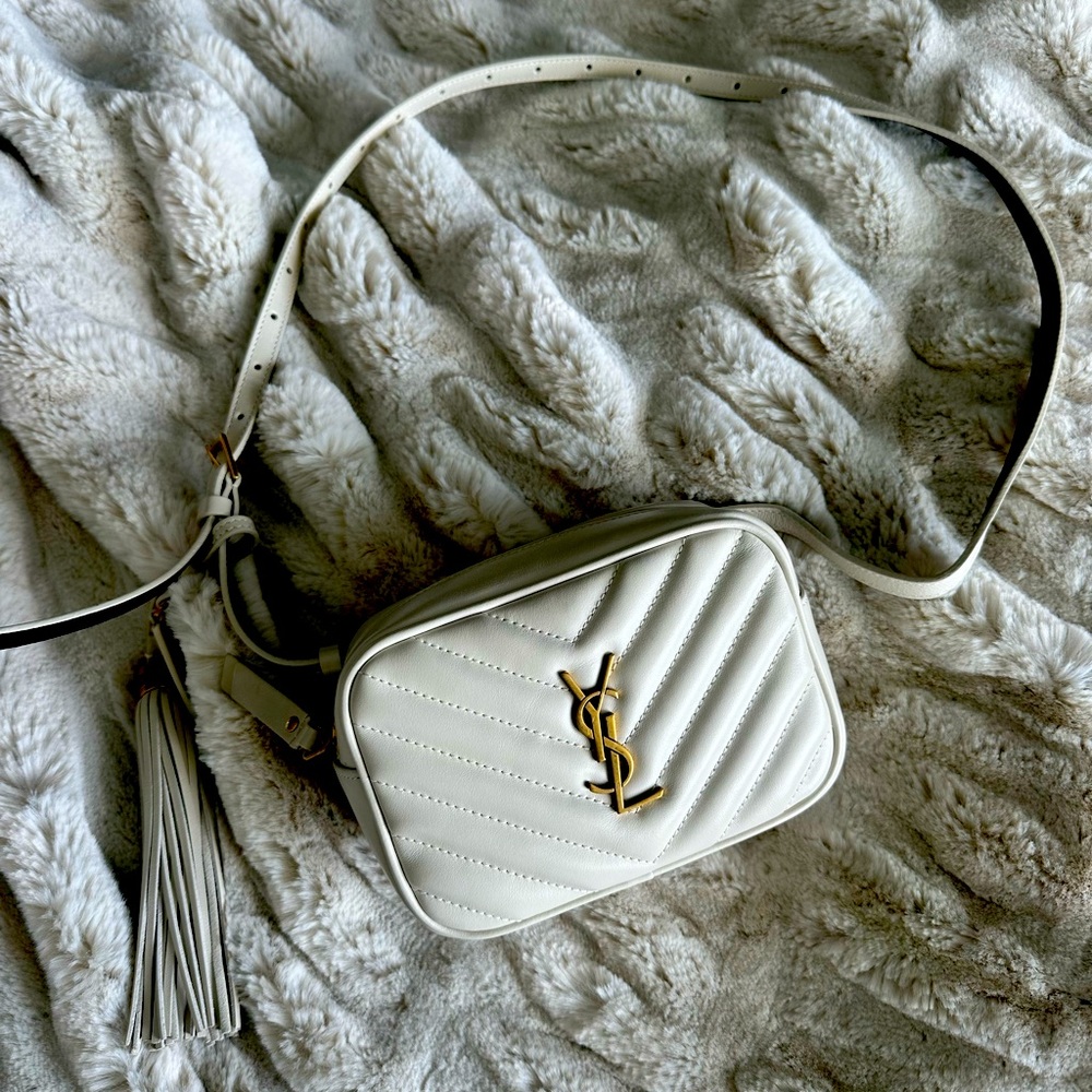 NWOT - SAINT LAURENT - YSL - Lou Belt Bag in Quilted Leather